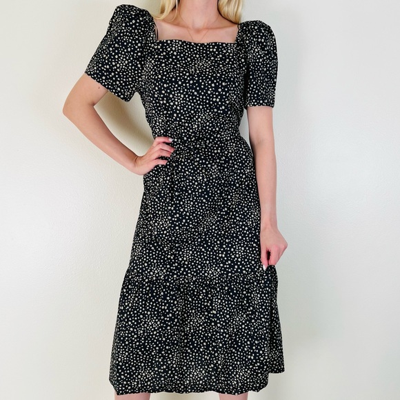 New Levi's Women's Bailey midi  Dress Scattered Floral Print - Picture 1 of 7